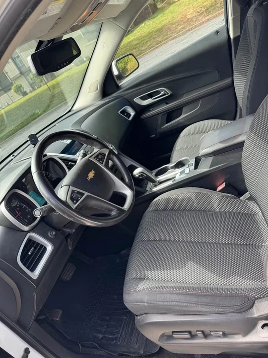 2011 Chevrolet Equinox - Image 8 of 20
