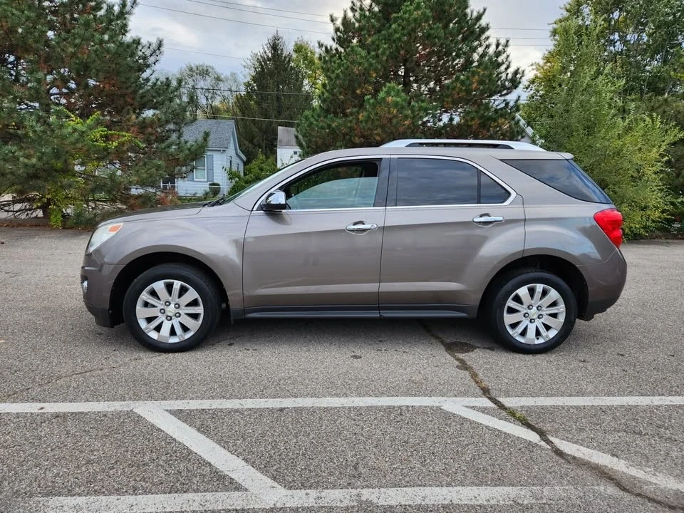 2011 Chevrolet Equinox - Image 3 of 19