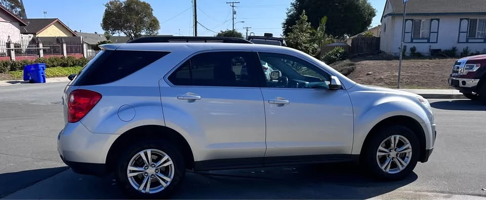 2011 Chevrolet Equinox - Image 4 of 7