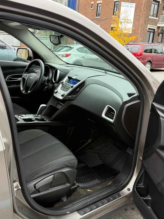 2011 Chevrolet Equinox - Image 12 of 13
