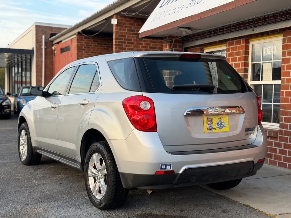 2011 Chevrolet Equinox - Image 7 of 19