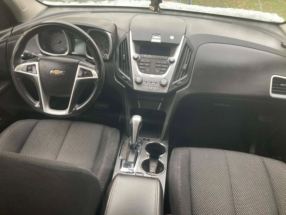2011 Chevrolet Equinox - Image 6 of 9