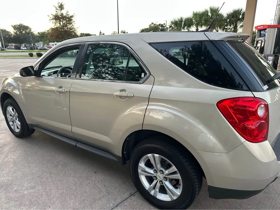 2011 Chevrolet Equinox - Image 3 of 6