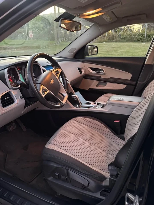 2011 Chevrolet Equinox - Image 5 of 7