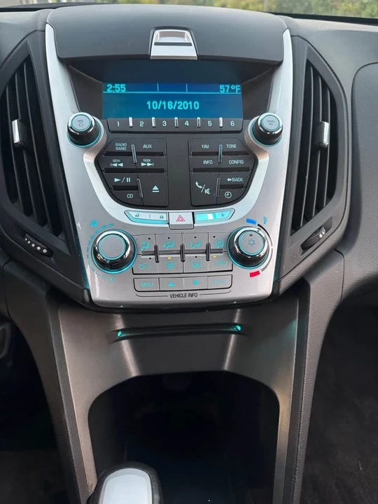 2011 Chevrolet Equinox - Image 14 of 20