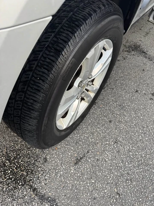 2011 Chevrolet Equinox - Image 10 of 20