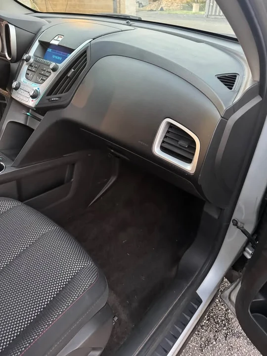 2011 Chevrolet Equinox - Image 19 of 20