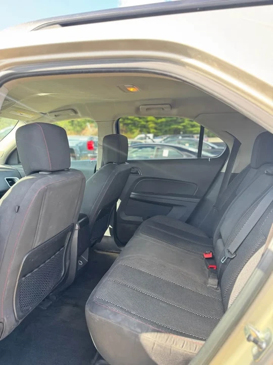 2011 Chevrolet Equinox - Image 4 of 7