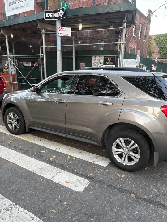 2011 Chevrolet Equinox - Image 6 of 9