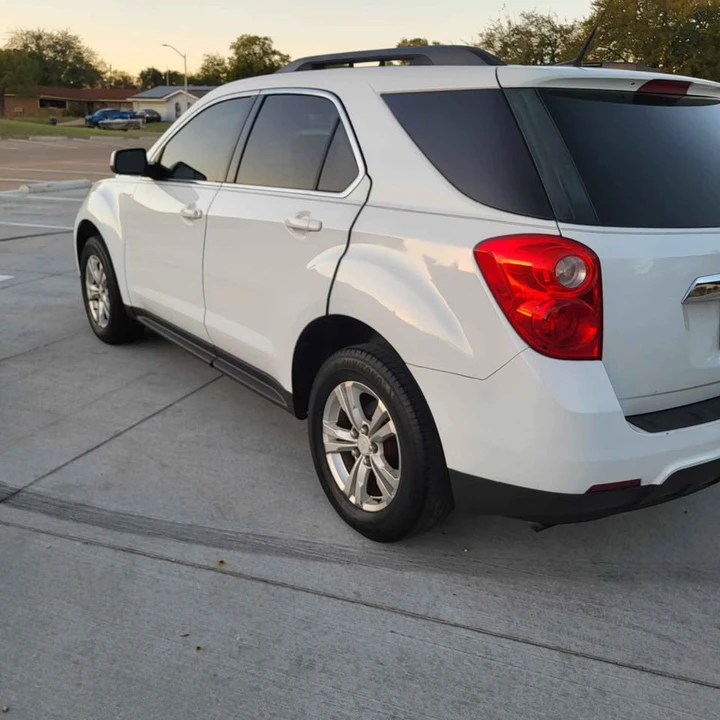 2011 Chevrolet Equinox - Image 12 of 18