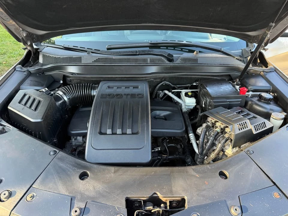 2011 Chevrolet Equinox - Image 16 of 19
