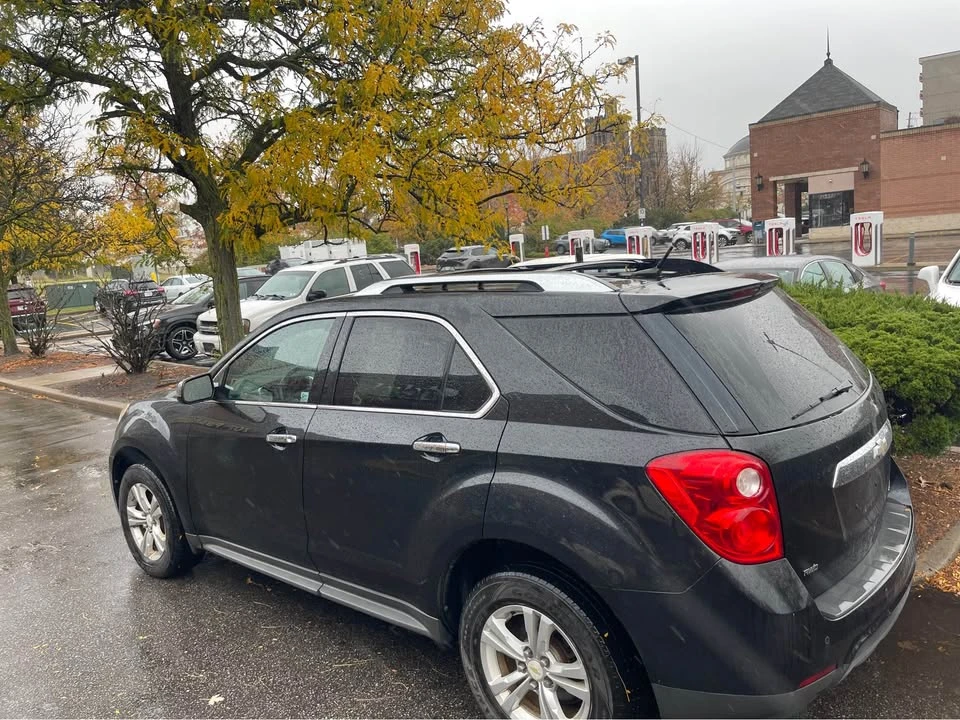2011 Chevrolet Equinox - Image 17 of 17