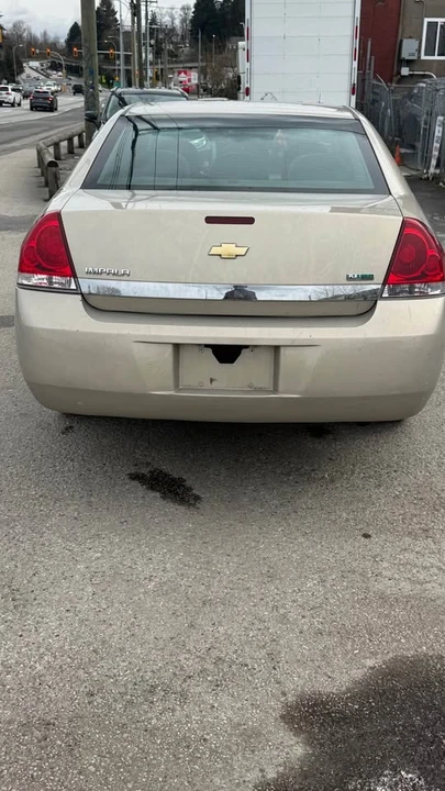 2011 Chevrolet Impala 9th Gen - Image 6 of 13