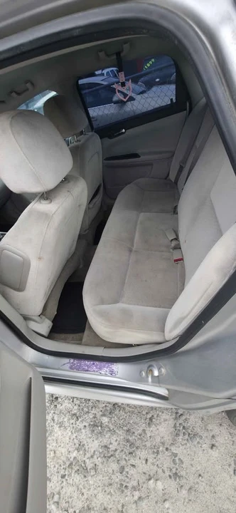 2011 Chevrolet Impala 9th Gen - Image 6 of 7