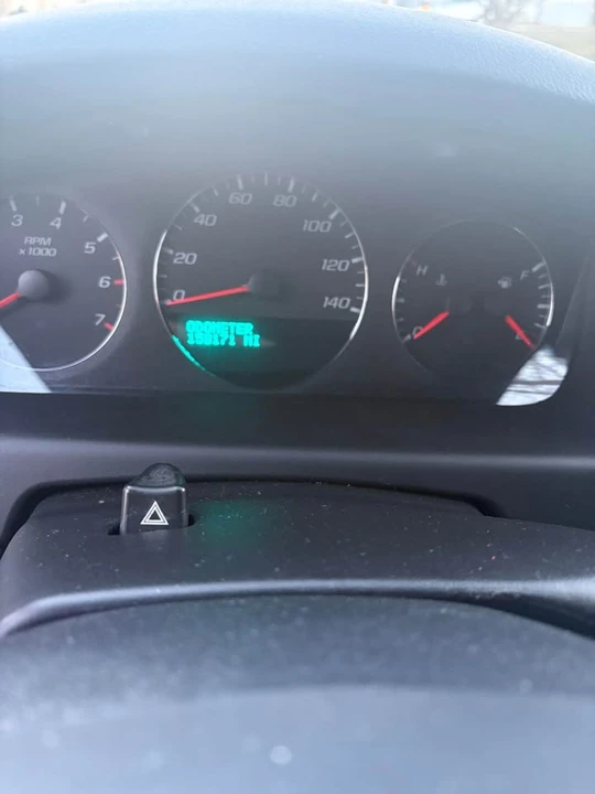 2011 Chevrolet Impala 9th Gen - Image 3 of 5