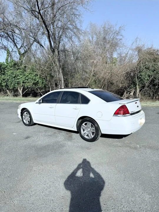 2011 Chevrolet Impala 9th Gen - Image 6 of 20