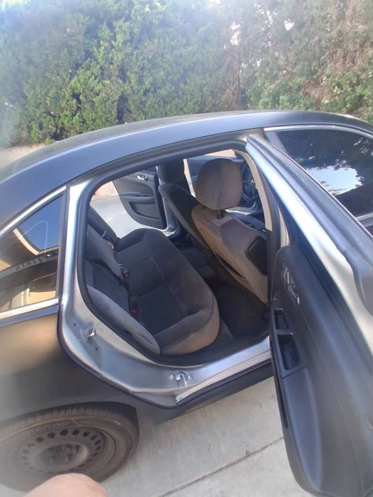 2011 Chevrolet Impala - Image 2 of 10