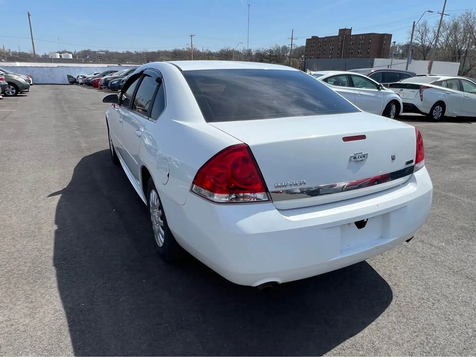 2011 Chevrolet Impala 9th Gen - Image 7 of 17
