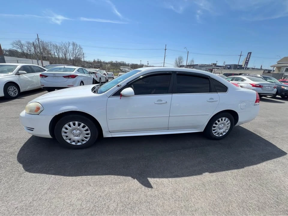 2011 Chevrolet Impala 9th Gen - Image 6 of 17
