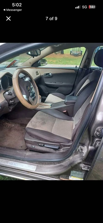 2011 Chevrolet Malibu - Image 3 of 4