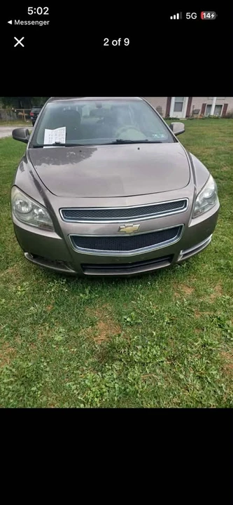 2011 Chevrolet Malibu - Image 2 of 4