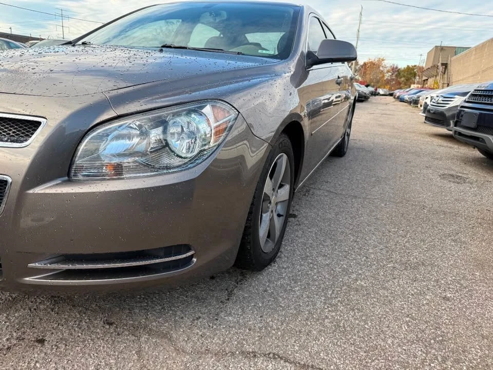 2011 Chevrolet Malibu - Image 5 of 20
