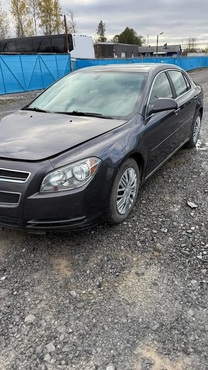 2011 Chevrolet Malibu - Image 9 of 11