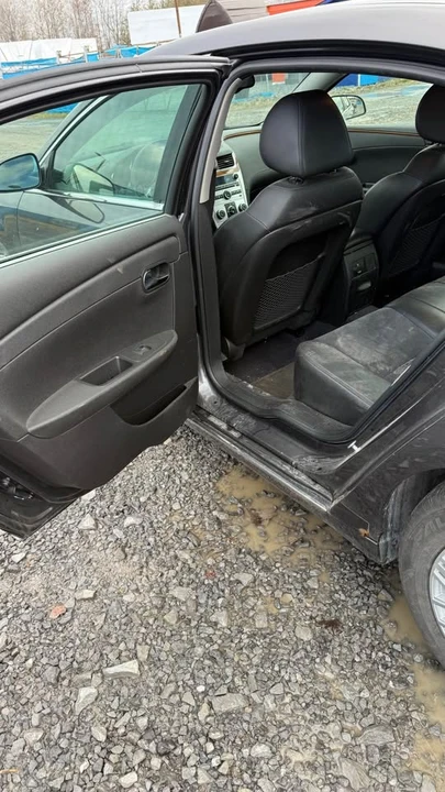 2011 Chevrolet Malibu - Image 7 of 11