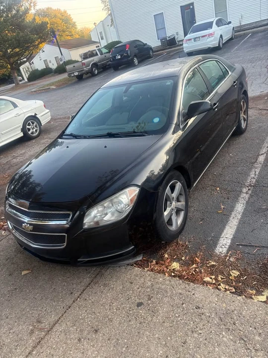 2011 Chevrolet Malibu - Image 6 of 6