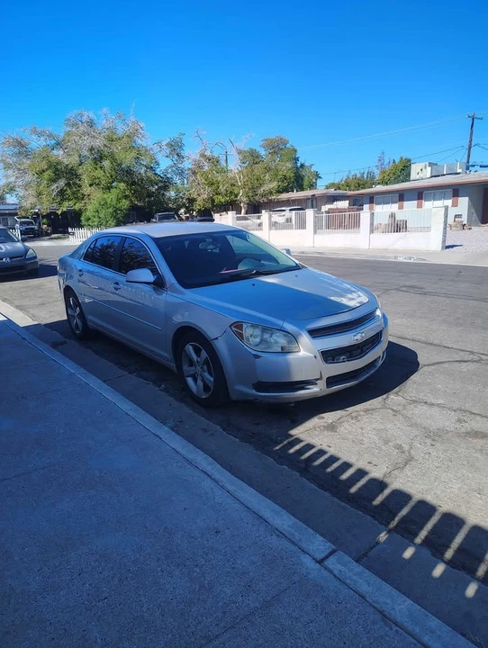 2011 Chevrolet Malibu - Image 3 of 5