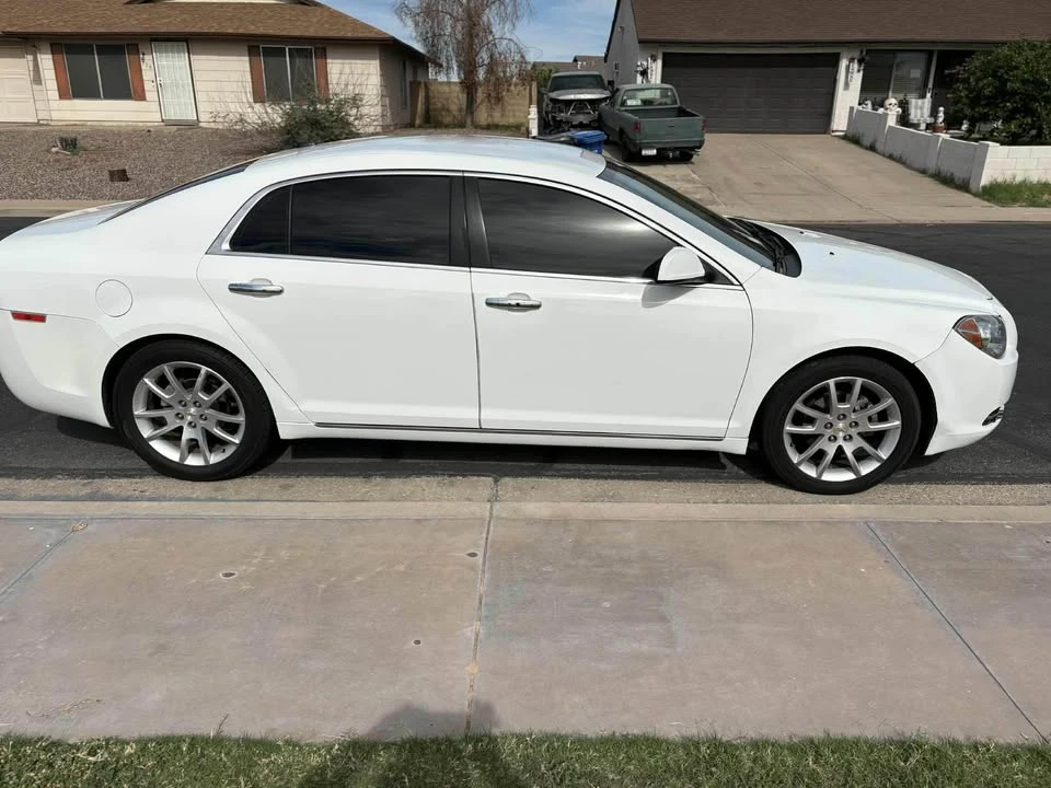 2011 Chevrolet Malibu - Image 5 of 11