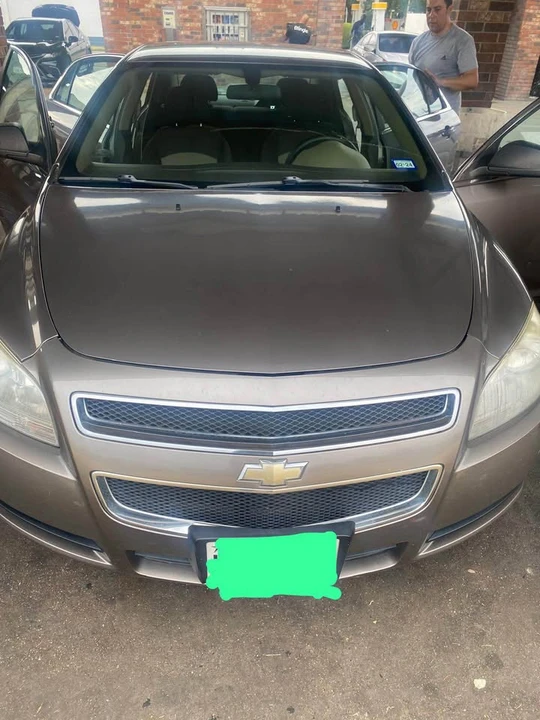2011 Chevrolet Malibu - Image 2 of 2