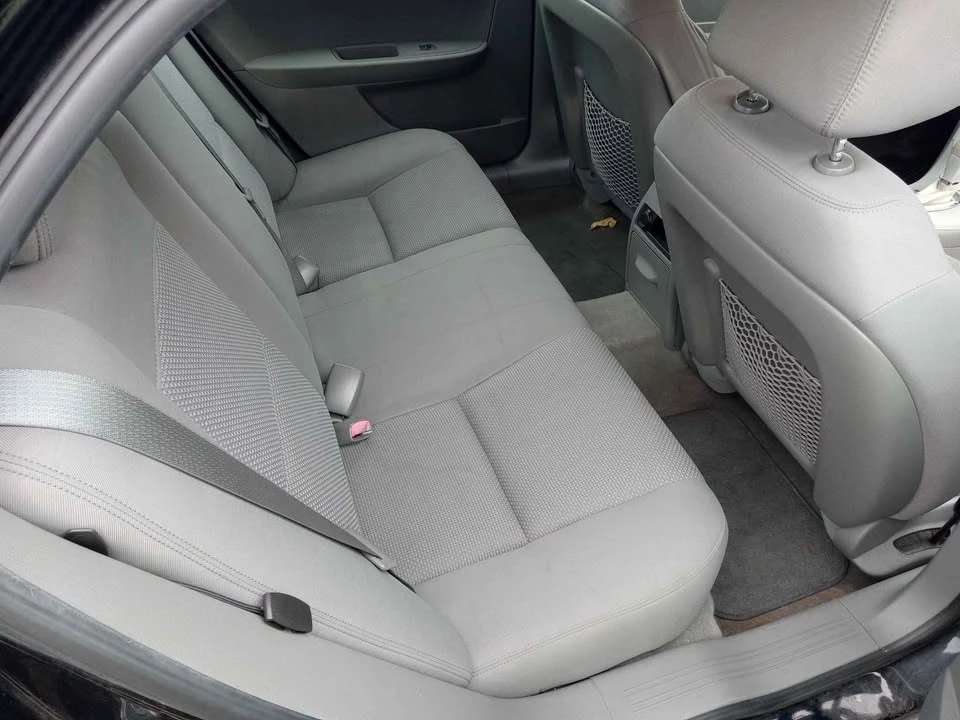 2011 Chevrolet Malibu - Image 5 of 17