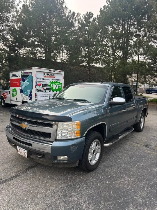2011 Chevrolet Silverado 2nd Gen - Image 2 of 18