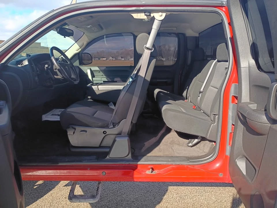 2011 Chevrolet Silverado 2nd Gen - Image 7 of 14