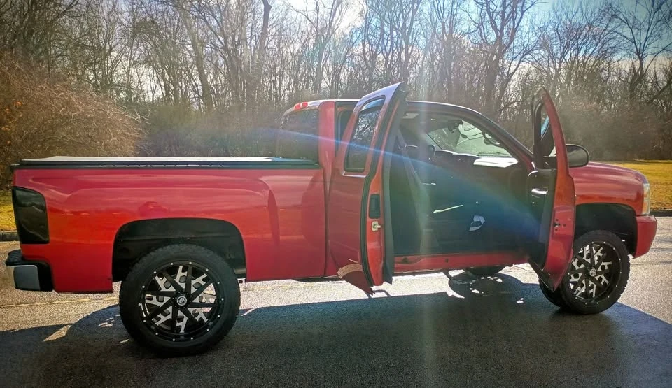 2011 Chevrolet Silverado 2nd Gen - Image 6 of 14