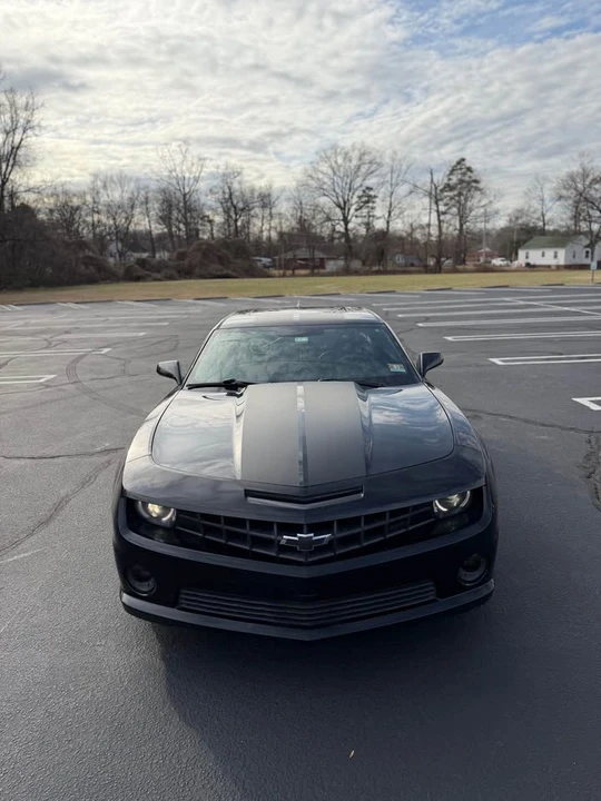 2011 Chevrolet SS - Image 2 of 15