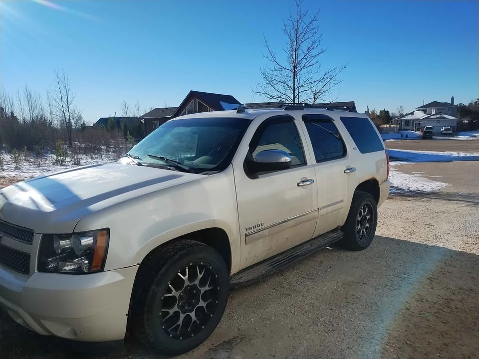 2011 Chevrolet Tahoe 3rd Gen - Image 5 of 5
