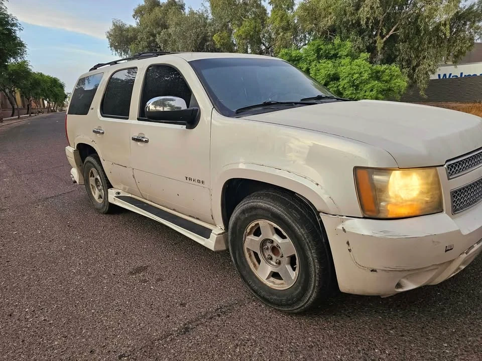 2011 Chevrolet Tahoe 3rd Gen - Image 3 of 12