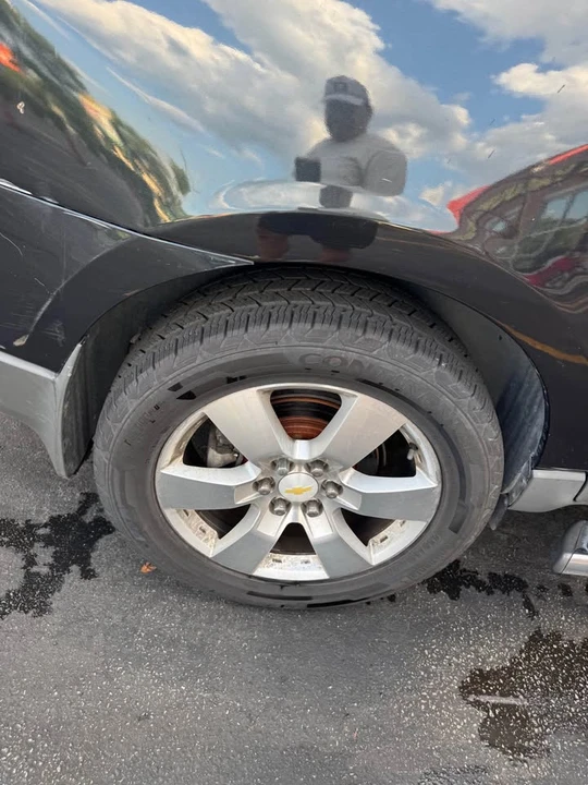 2011 Chevrolet Traverse - Image 13 of 14