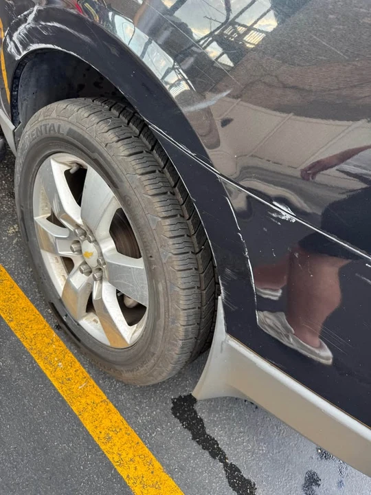 2011 Chevrolet Traverse - Image 7 of 14