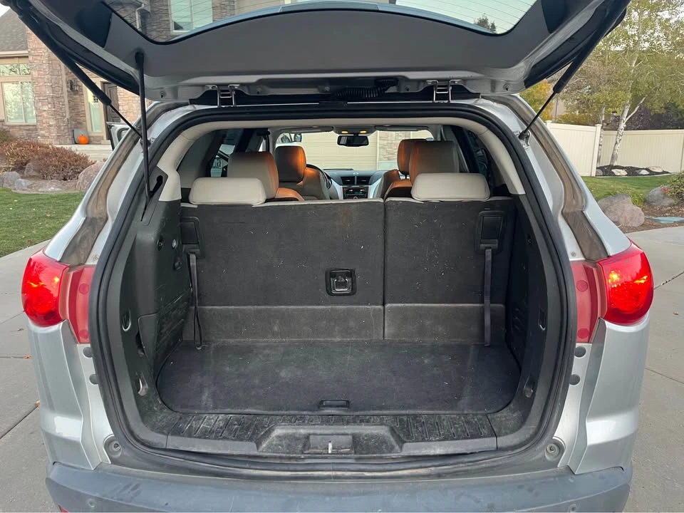 2011 Chevrolet Traverse - Image 10 of 10