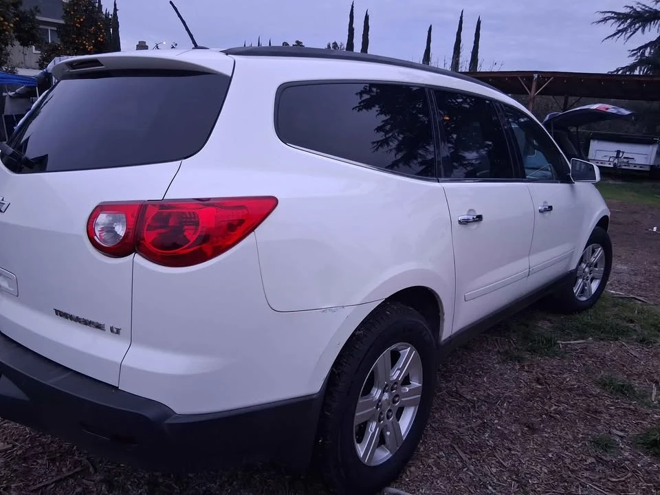 2011 Chevrolet Traverse - Image 6 of 13