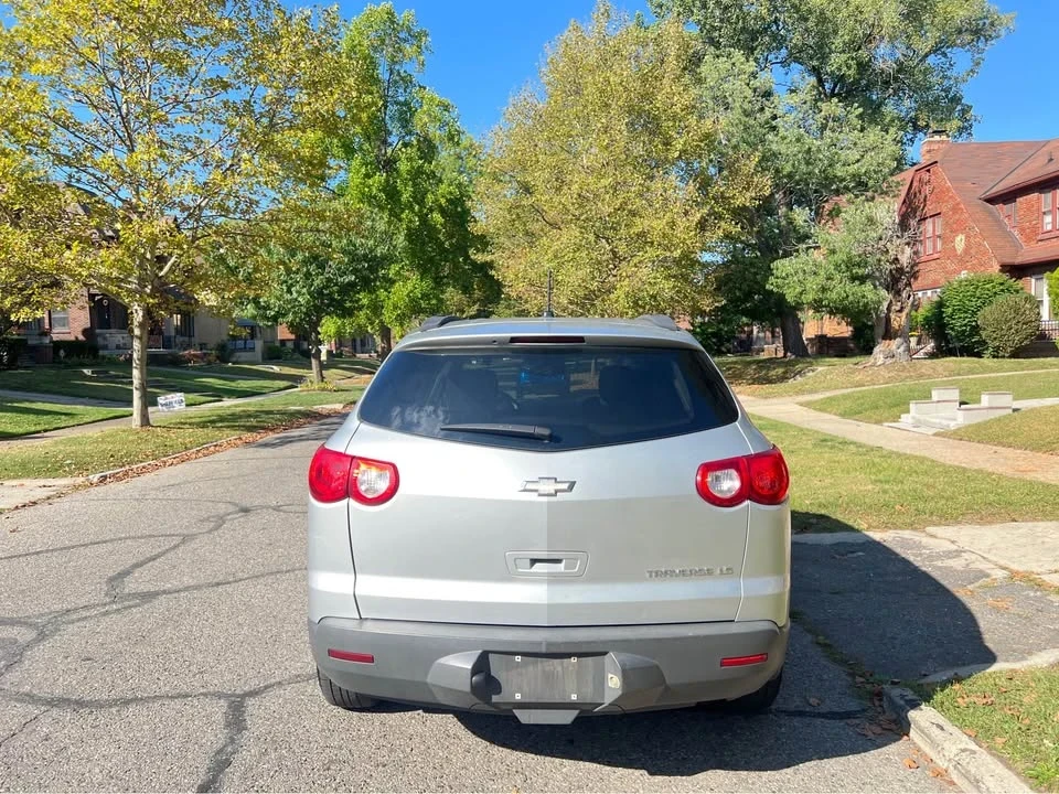 2011 Chevrolet Traverse - Image 20 of 20