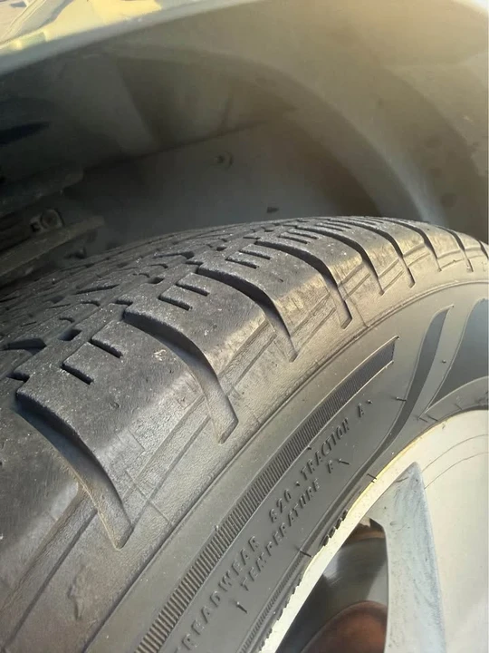 2011 Chevrolet Traverse - Image 3 of 10