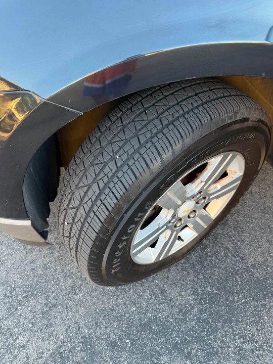 2011 Chevrolet Traverse - Image 18 of 19