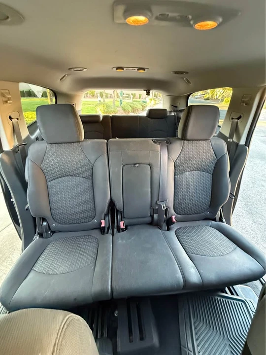 2011 Chevrolet Traverse - Image 13 of 19
