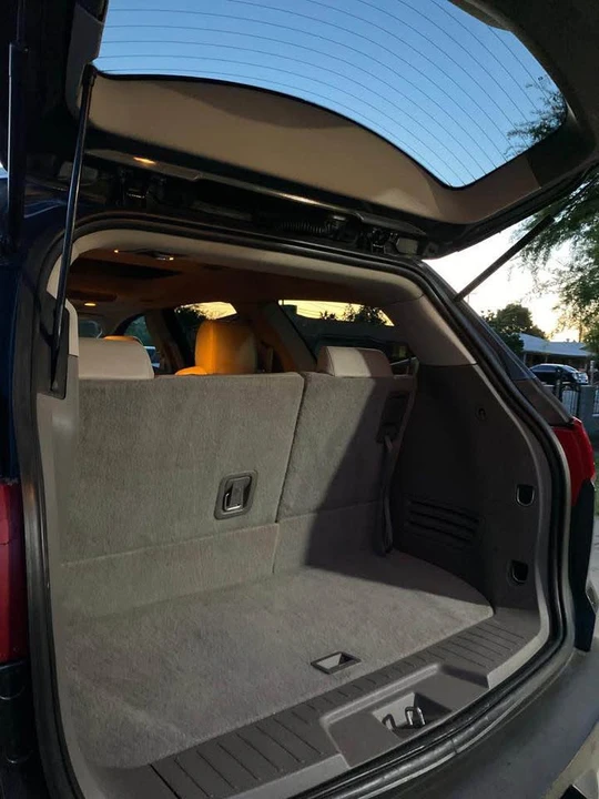 2011 Chevrolet Traverse - Image 6 of 6
