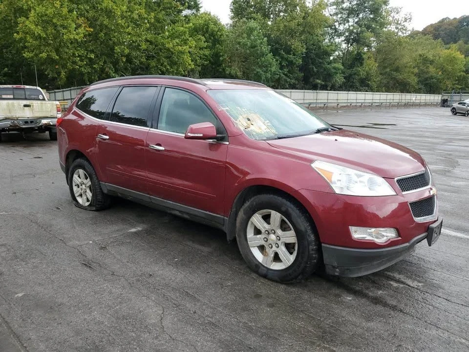 2011 Chevrolet Traverse - Image 4 of 13