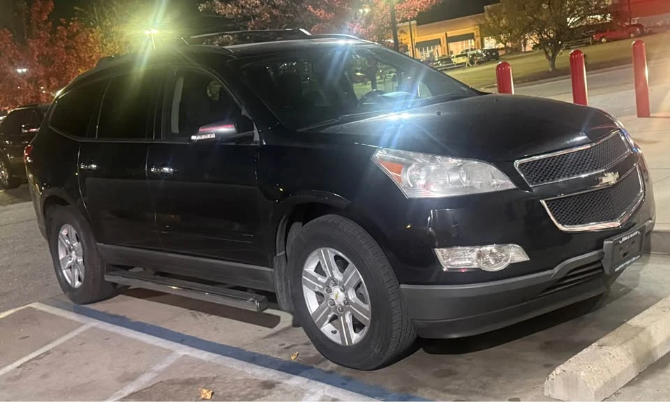 2011 Chevrolet Traverse - Image 3 of 6